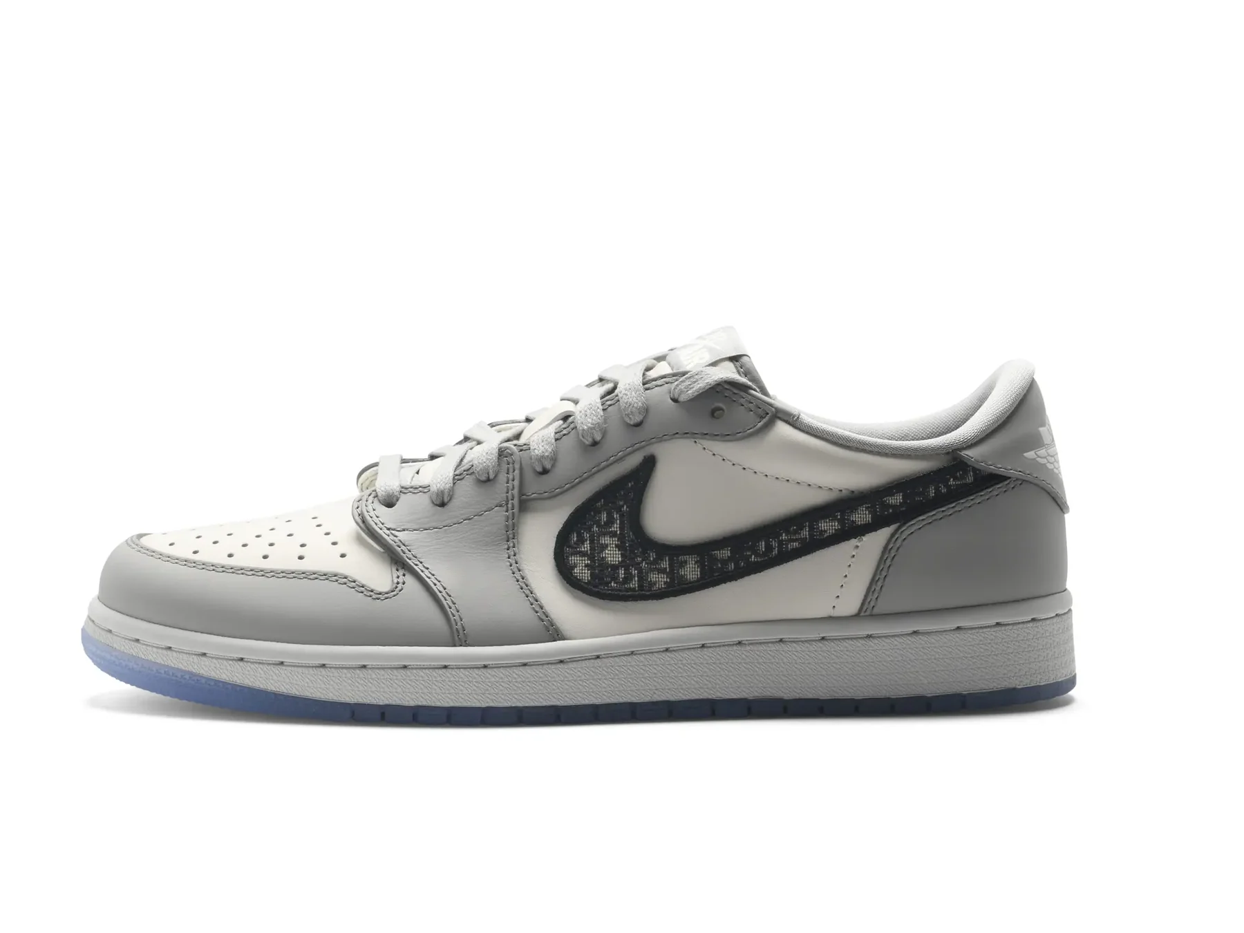 Air Jordan 1 Low Dior Wolf Grey / Sail / Photon Dust / White sneaker