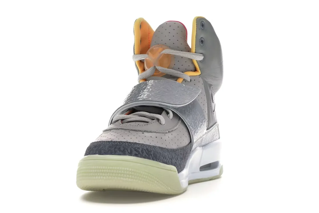 Nike Air Yeezy 1 Zen Grey Light Charcoal sneaker, foto 2