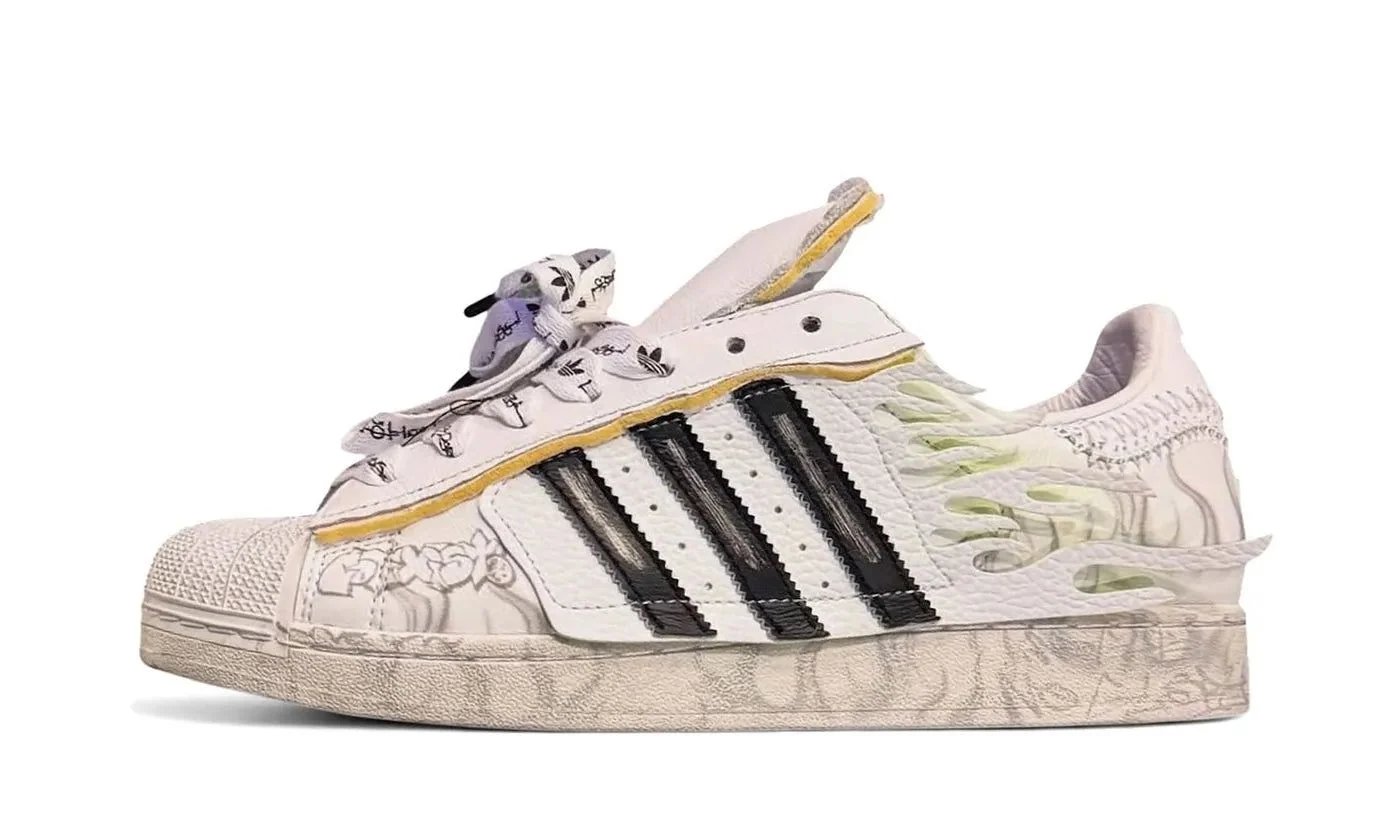 Adidas Superstar Hellstar White Footwear White / Core Black / Signal Green sneaker