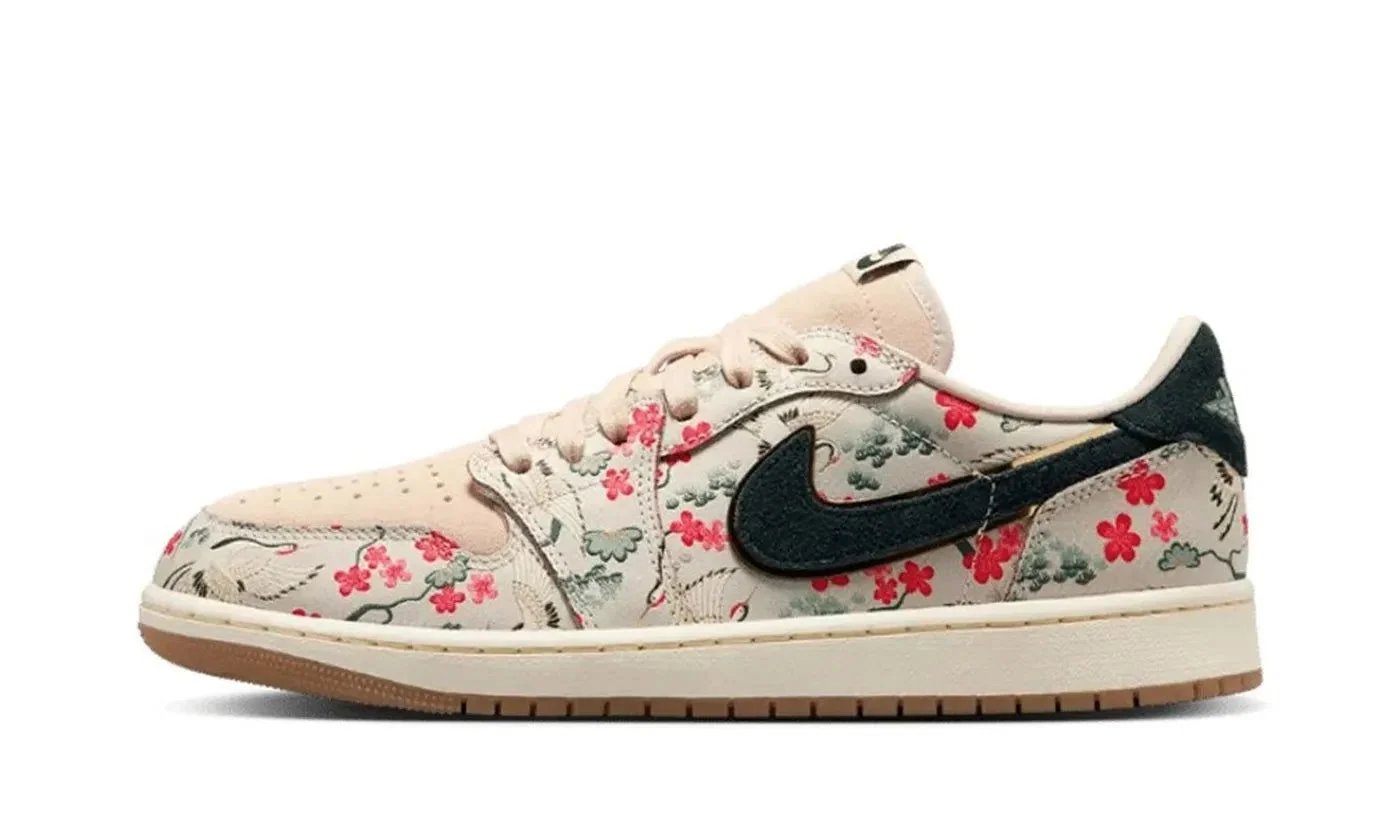 Air Jordan 1 Retro Low OG Rui Hachimura Oatmeal Jade Smoke-Black sneaker