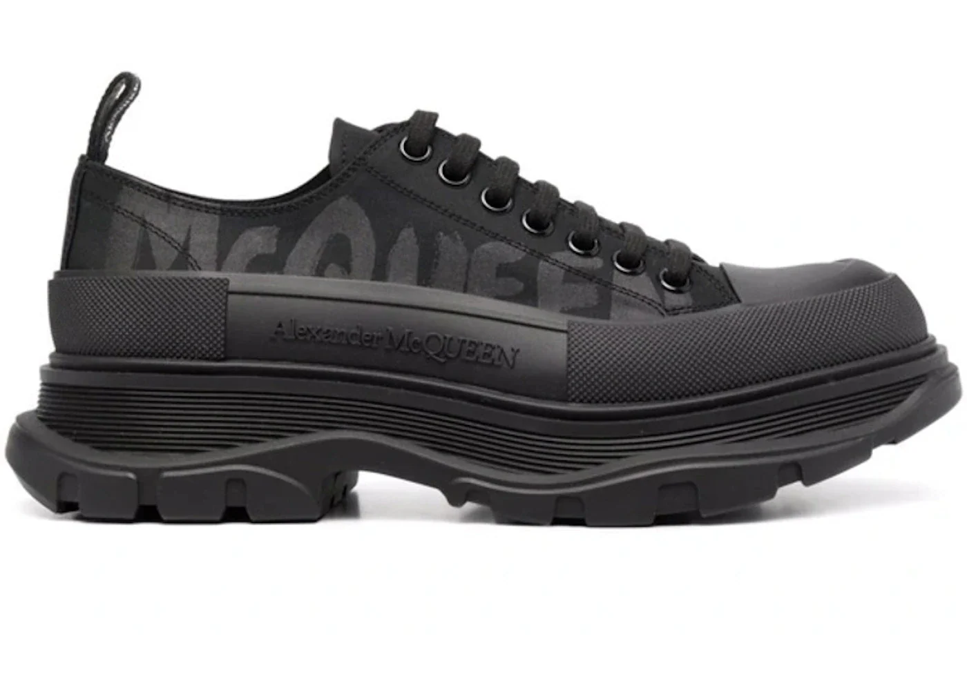 Alexander McQueen Tread Slick Low Lace Up Black sneaker