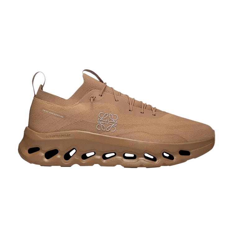On Running Cloudtilt LOEWE Dark Sand sneaker